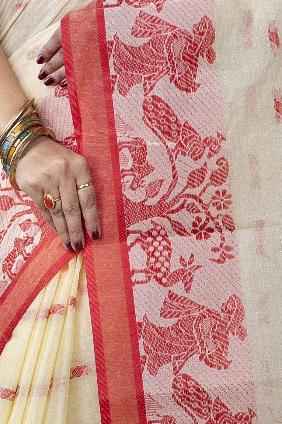 Off-White Pure Cotton ParSakuntala Tant Saree (533)